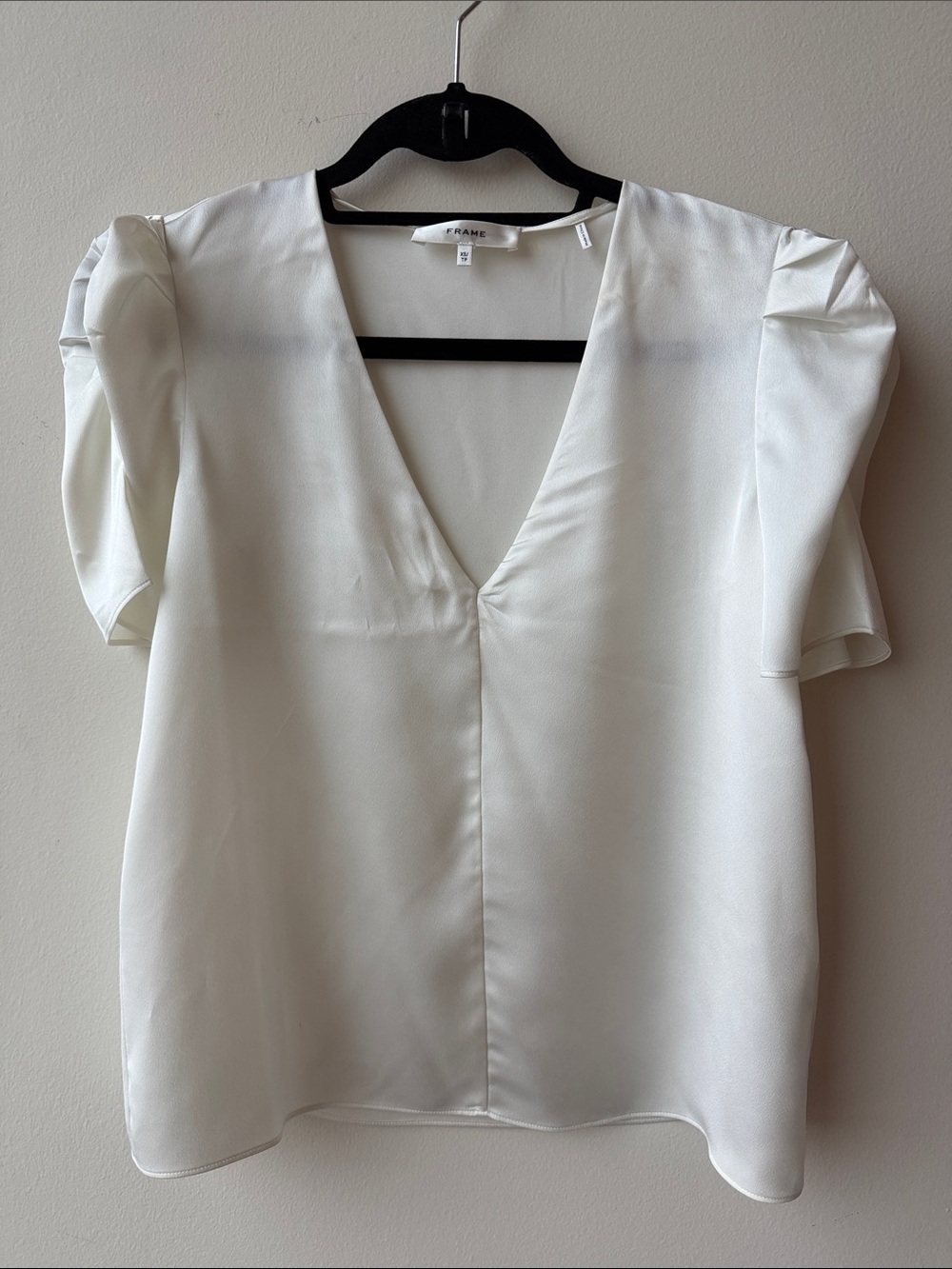 FRAME Satin V-Neck Puff Sleeve Blouse